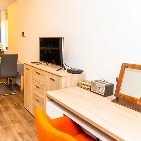 Relaxing Modern And Sunny In The Centre *